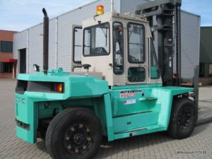 xe nang hang diesel va xang gas