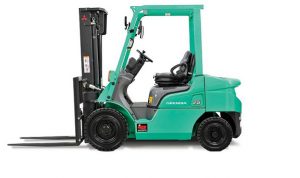 xe nâng dầu 2.5 tấn