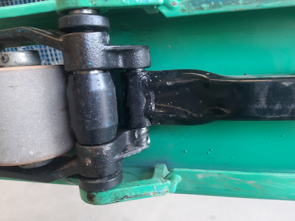 #1 Tìm hiểu cách thay bánh xe nâng tay đúng kỹ thuật trong 5p